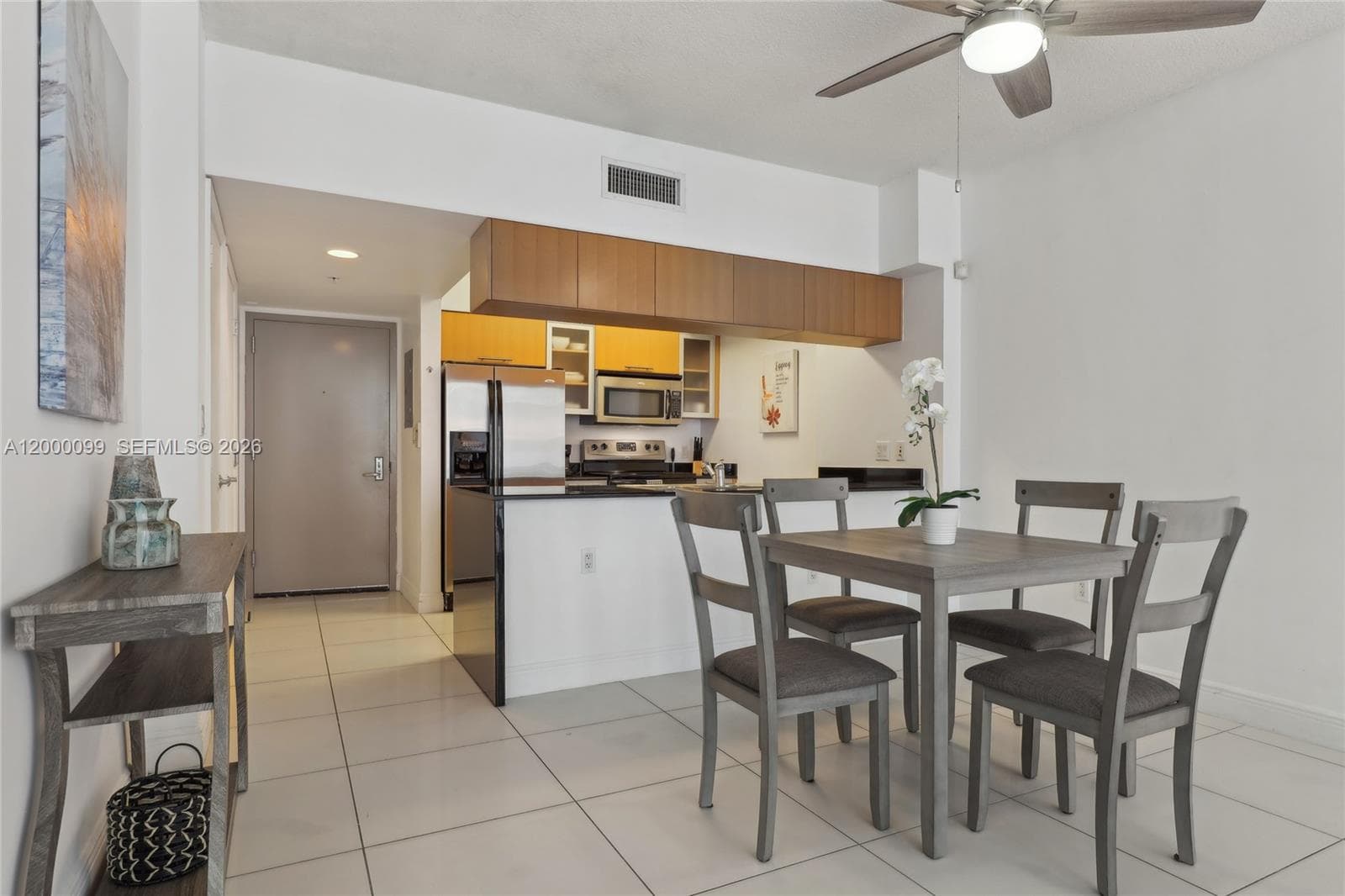 1750 N Bayshore Dr # 2805, Miami FL 33137 — 10