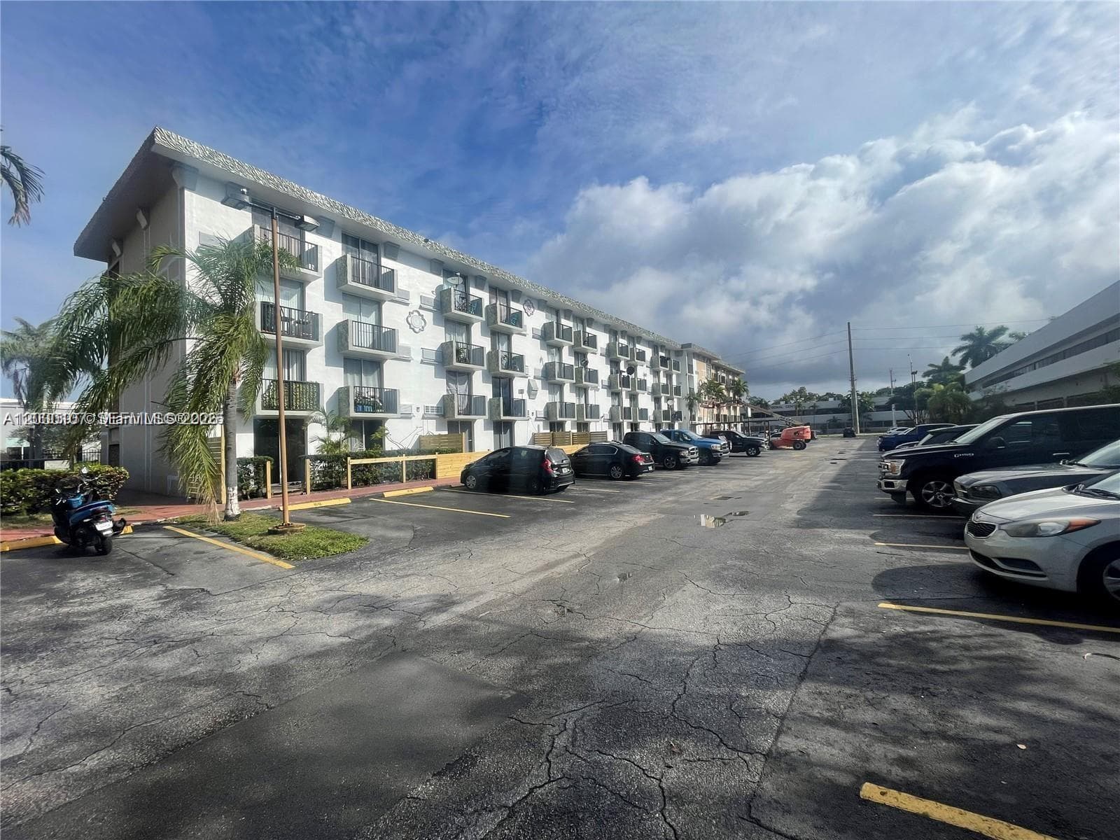 16450 NW 2nd Ave # 109, Miami FL 33169 — 1
