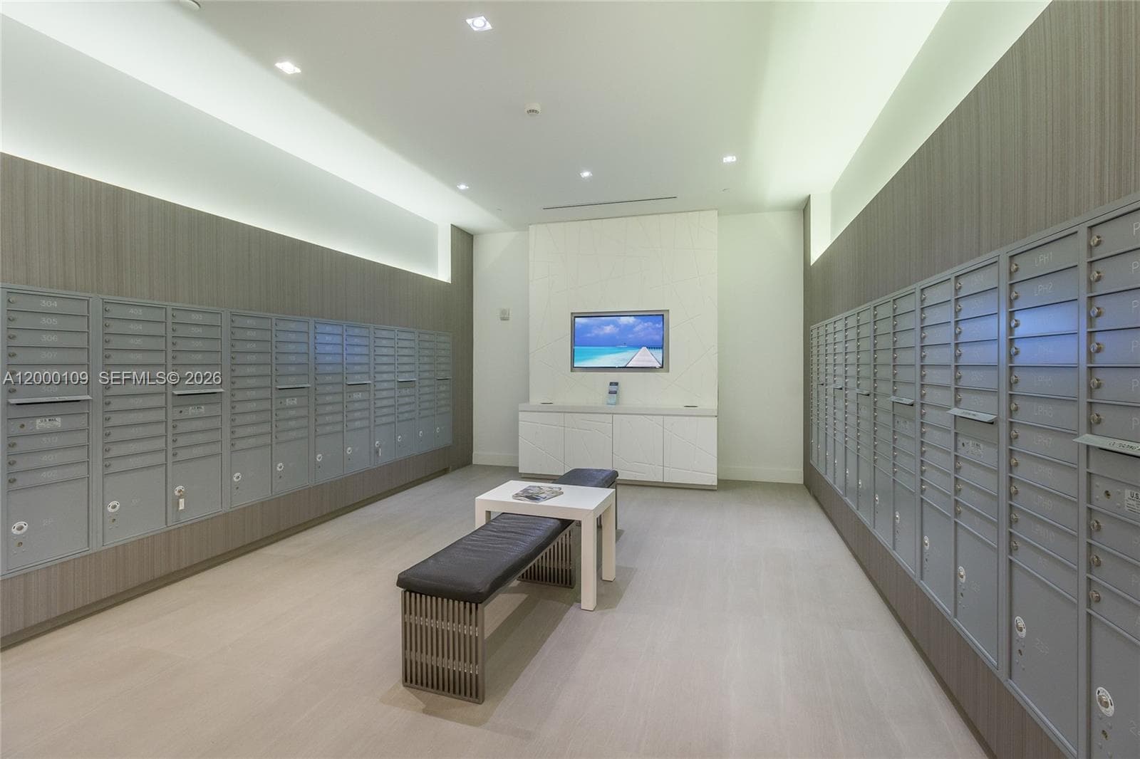 17111 Biscayne Blvd # 903, North Miami Beach FL 33160 — 3