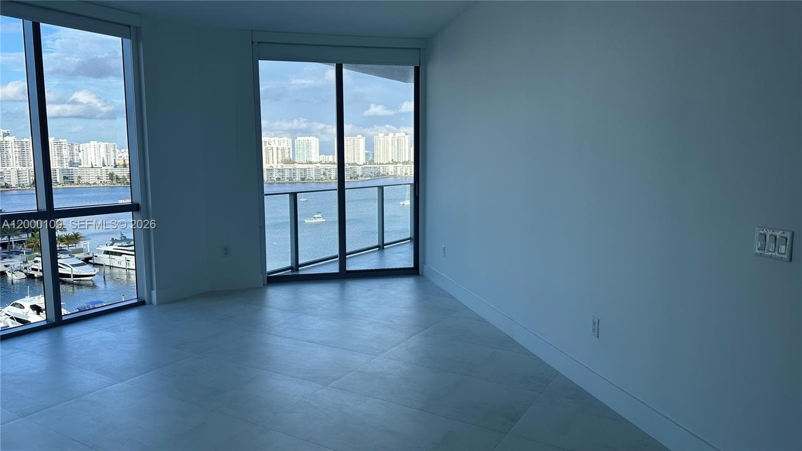 17111 Biscayne Blvd # 903, North Miami Beach FL 33160 — 36