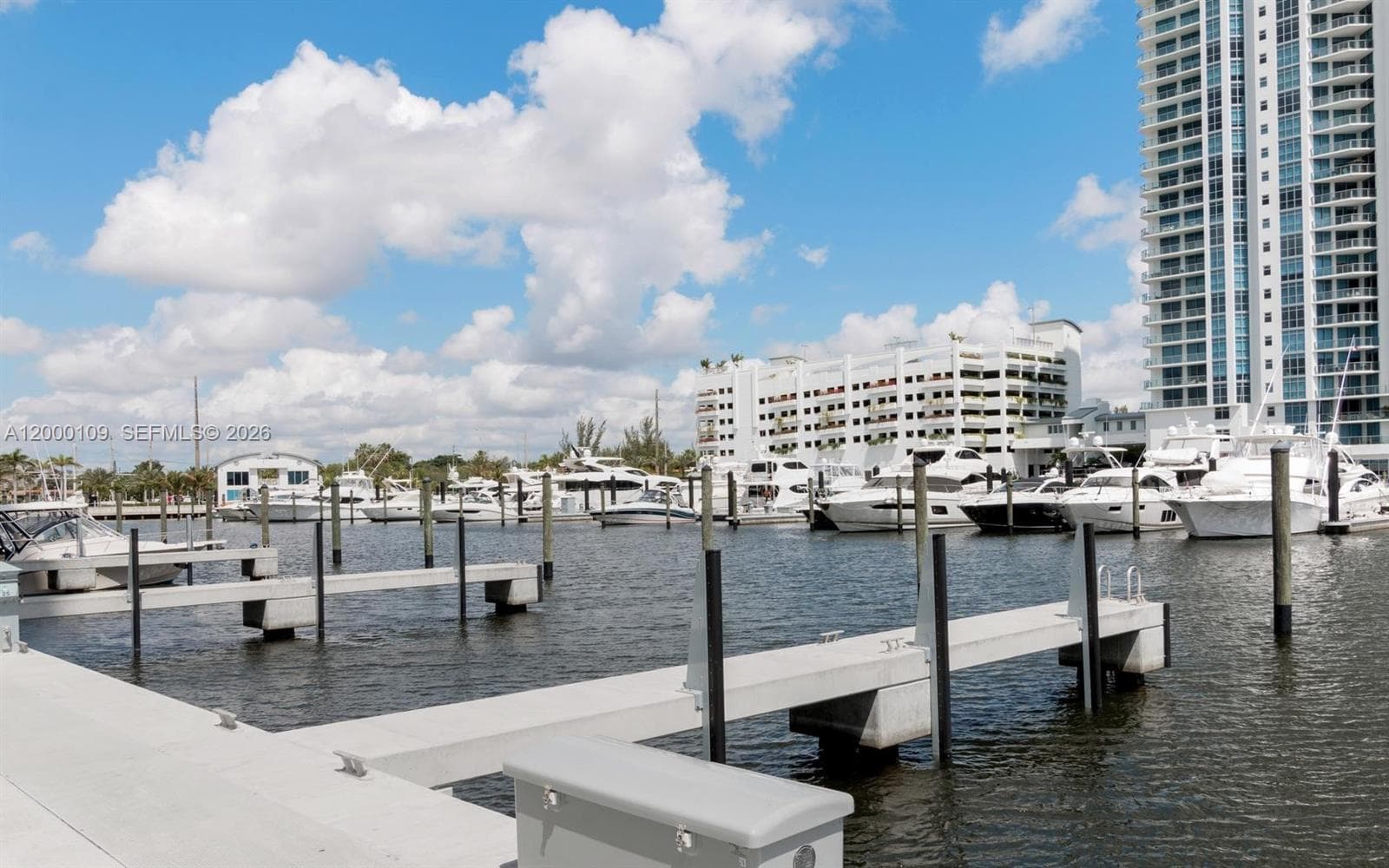 17111 Biscayne Blvd # 903, North Miami Beach FL 33160 — 28