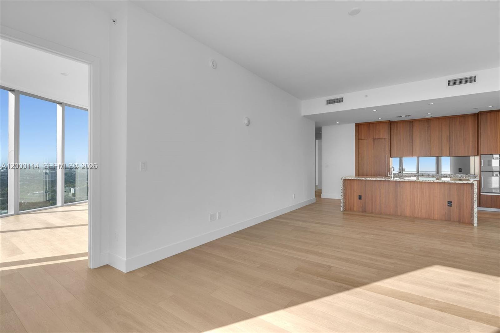 175 SE 25 RD # 3003, Miami FL 33129 — 27