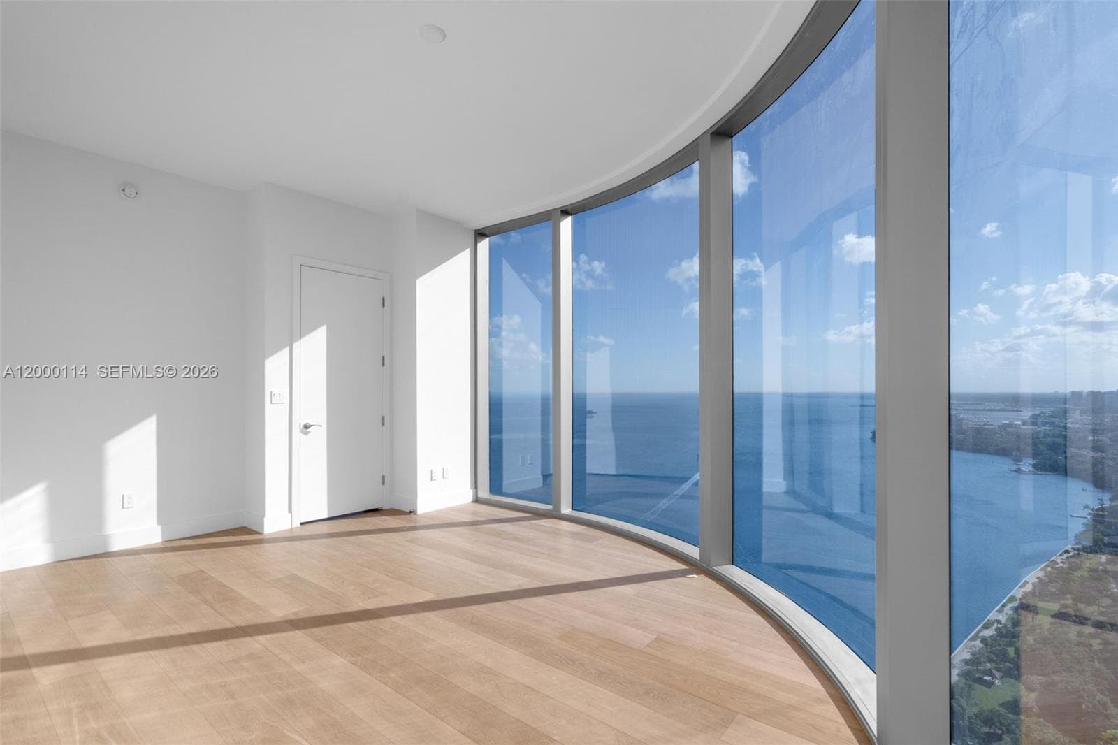 175 SE 25 RD # 3003, Miami FL 33129 — 34
