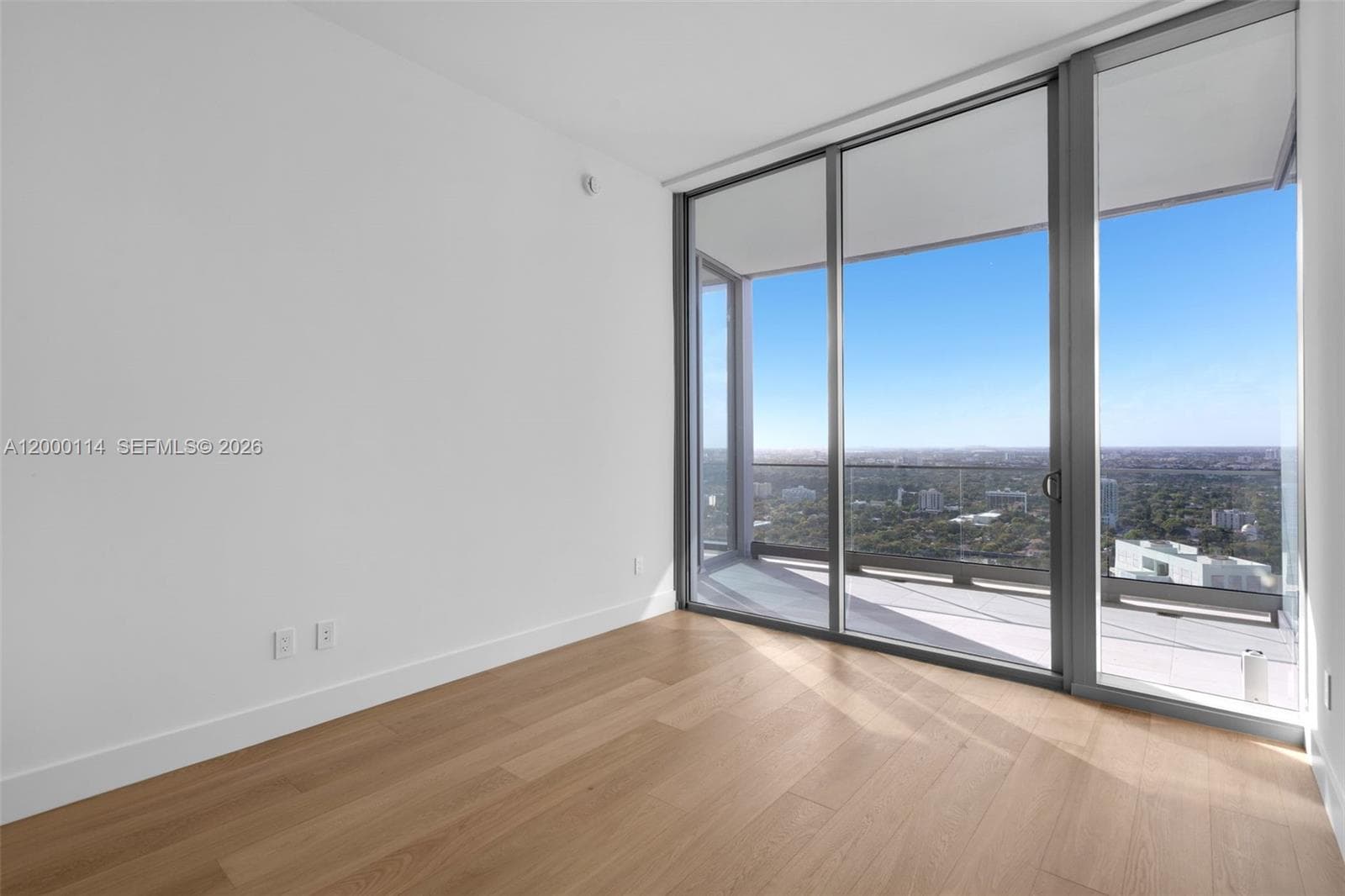 175 SE 25 RD # 3003, Miami FL 33129 — 51