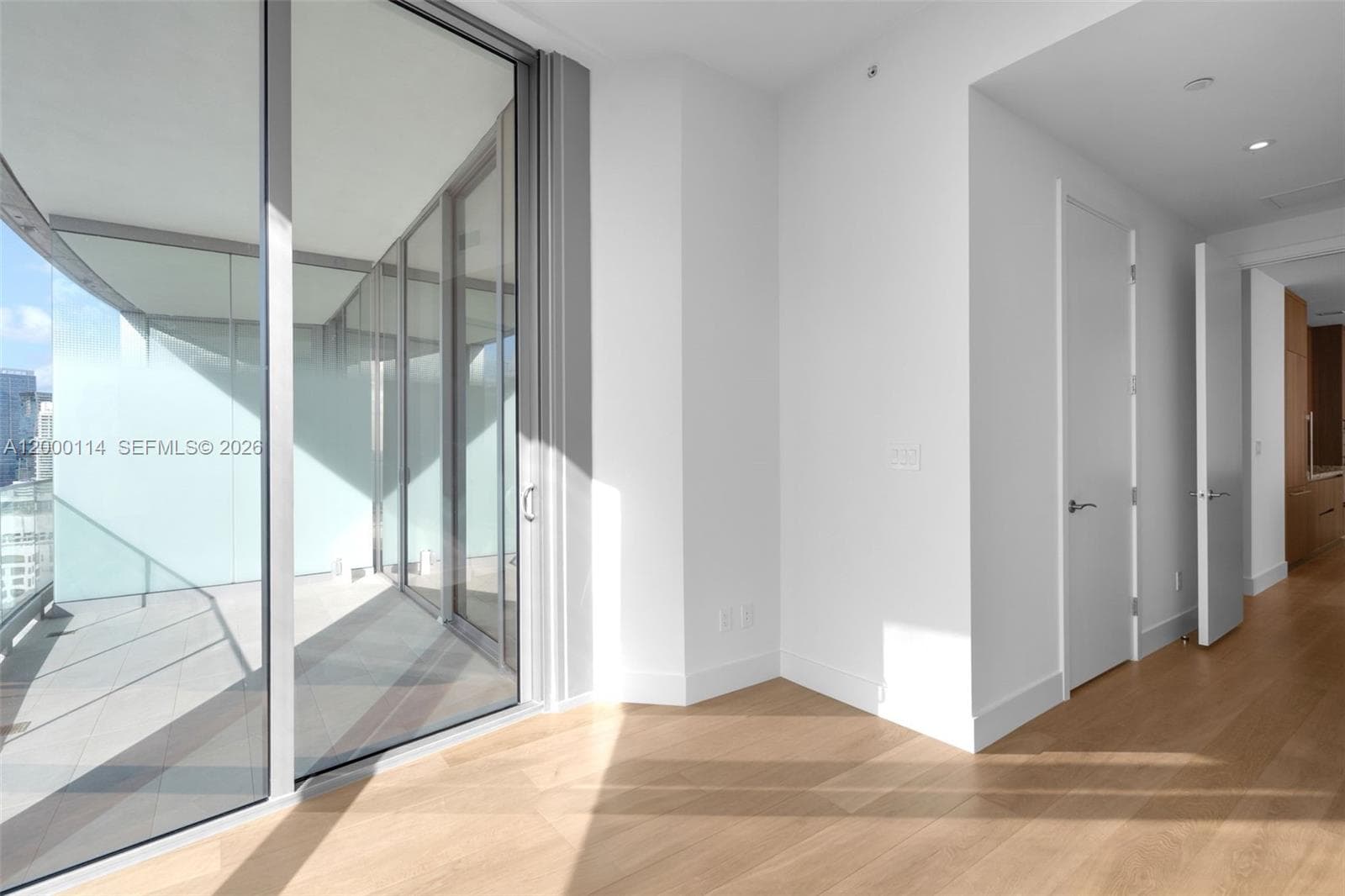 175 SE 25 RD # 3003, Miami FL 33129 — 44