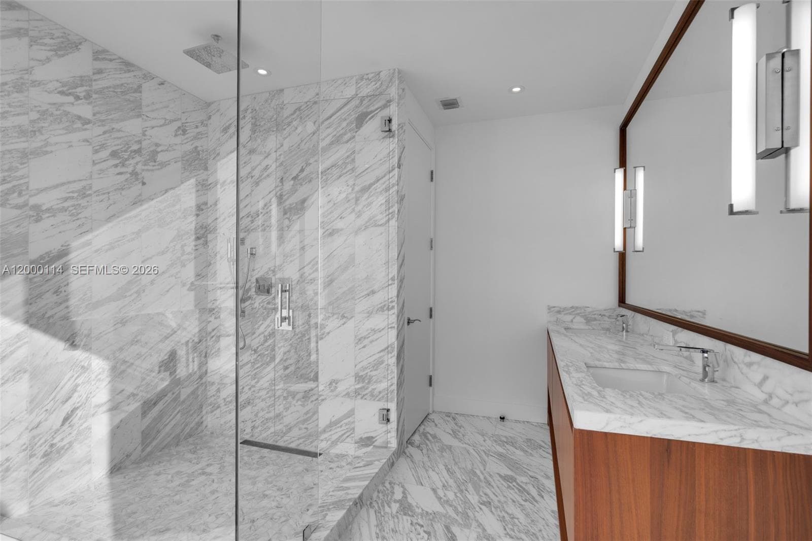 175 SE 25 RD # 3003, Miami FL 33129 — 35