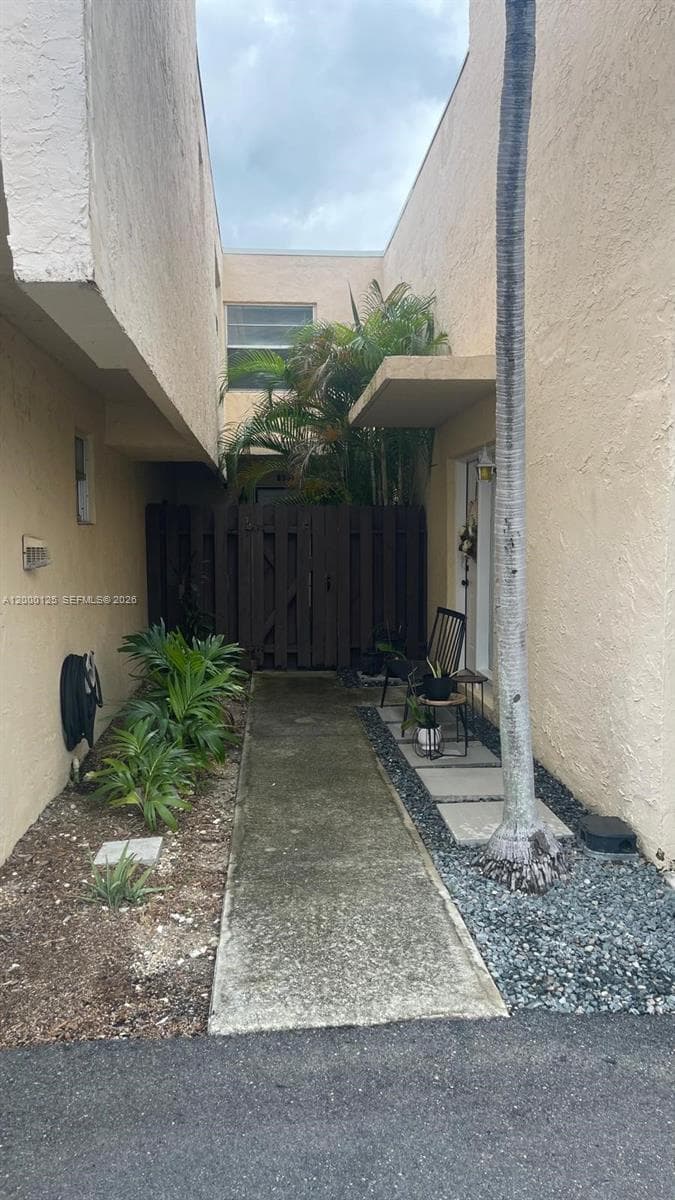 8741 NE 4th Ave Rd # 8741, Miami Shores FL 33138 — 2
