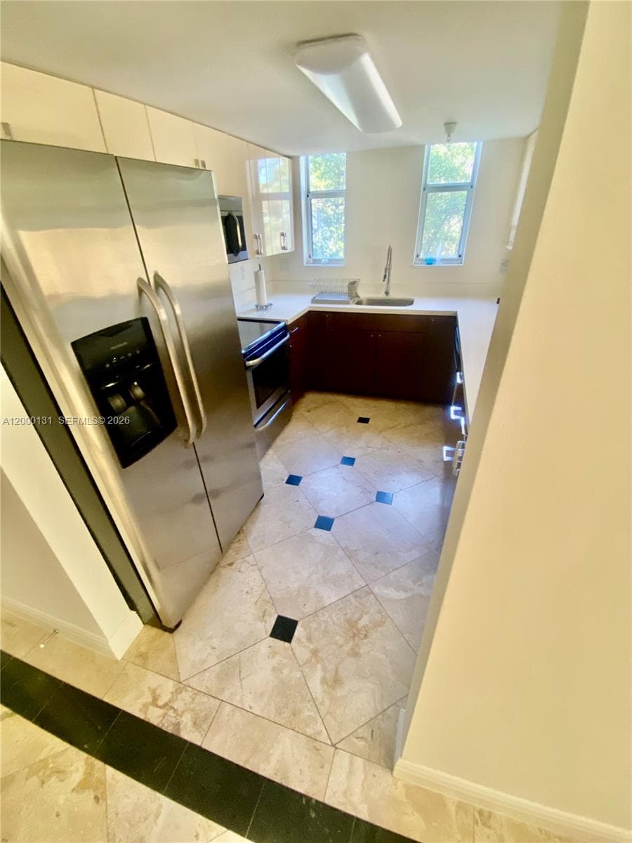 16590 NE 26th Ave # 202, North Miami Beach FL 33160 — 6