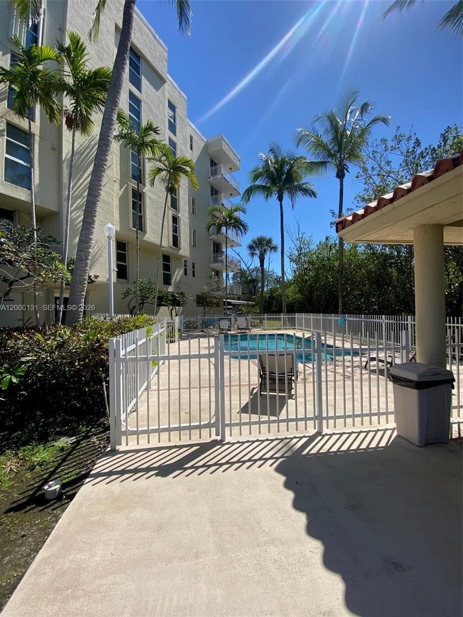 16590 NE 26th Ave # 202, North Miami Beach FL 33160 — 26