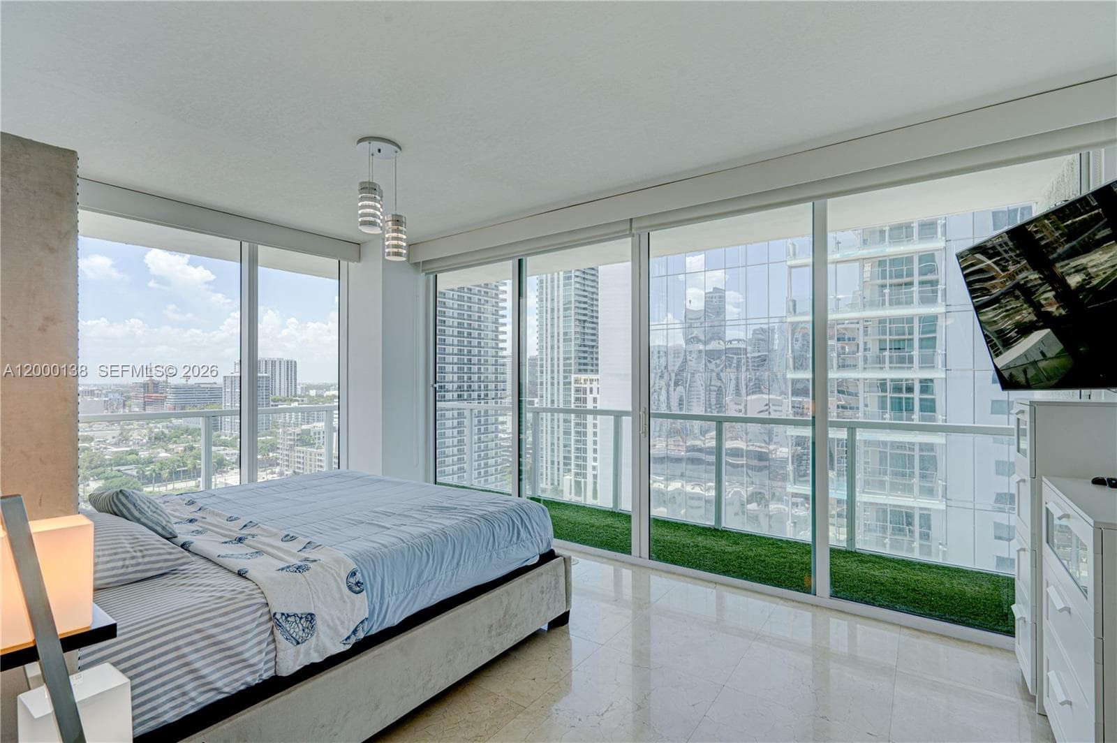 665 NE 25th St # 2005, Miami FL 33137 — 23