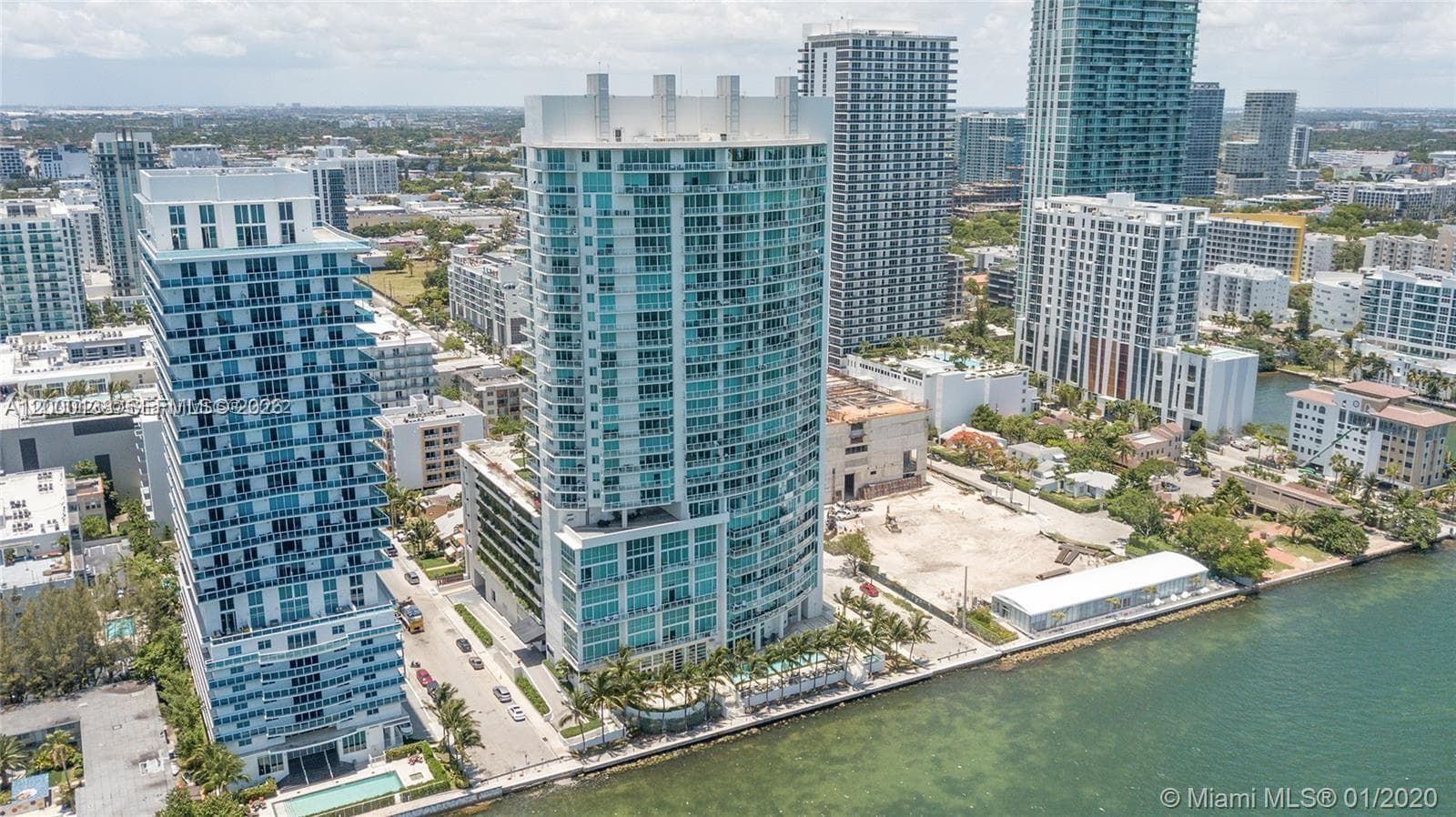 665 NE 25th St # 2005, Miami FL 33137 — 2