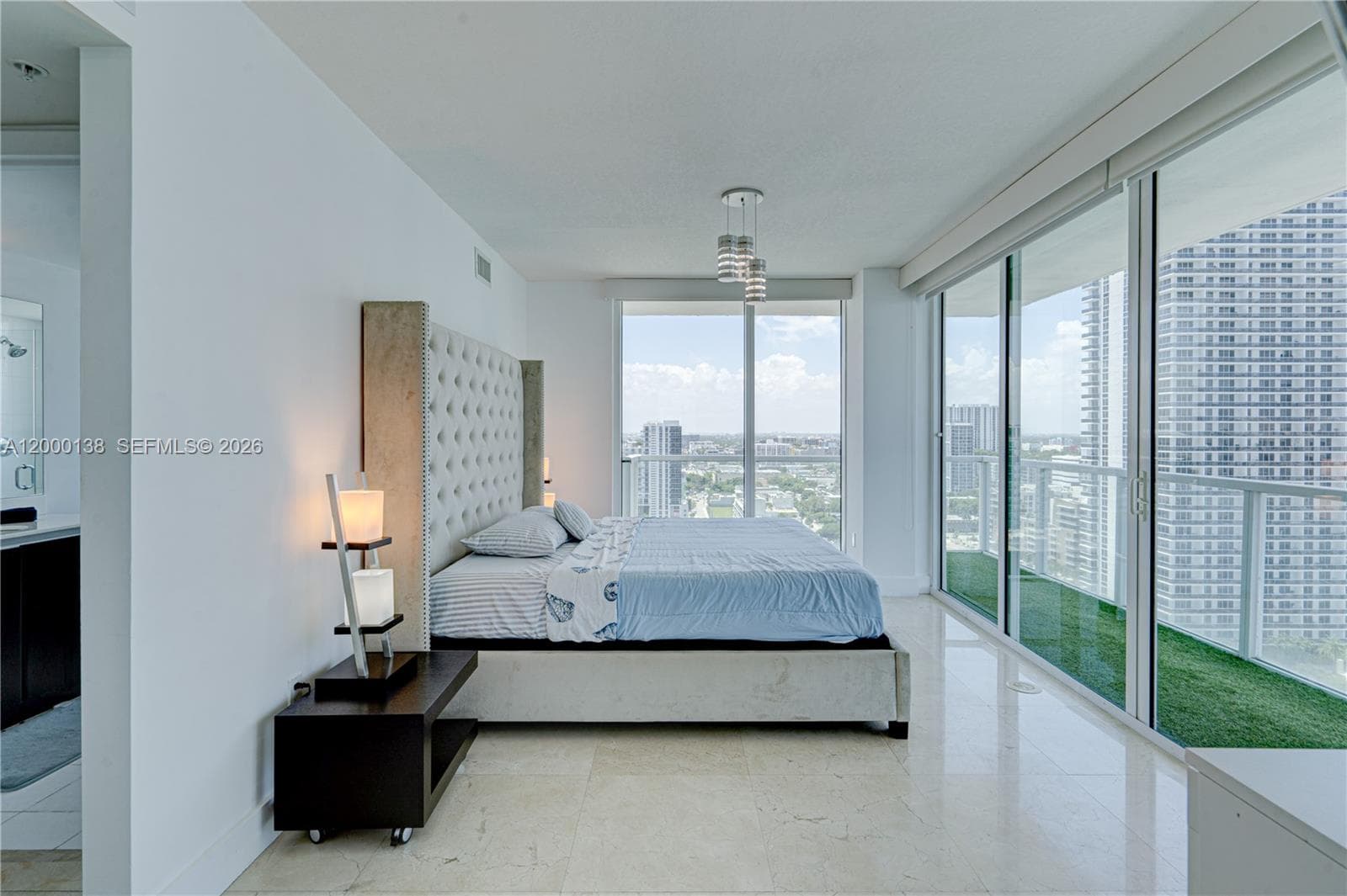 665 NE 25th St # 2005, Miami FL 33137 — 24