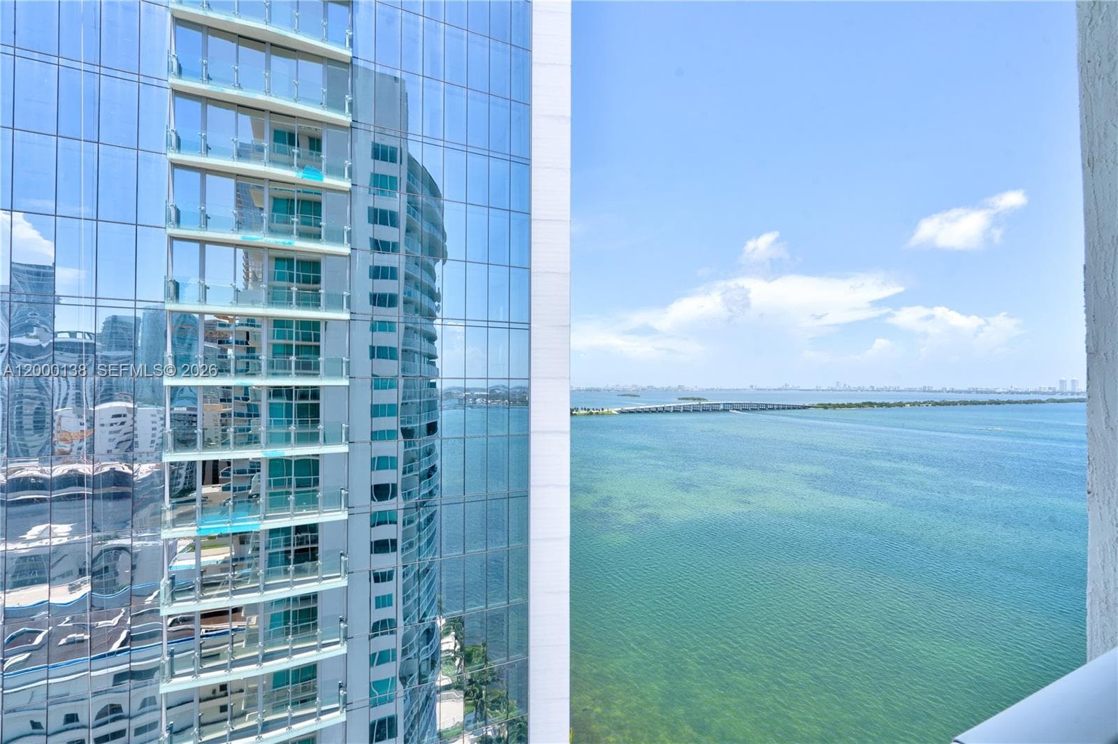 665 NE 25th St # 2005, Miami FL 33137 — 29