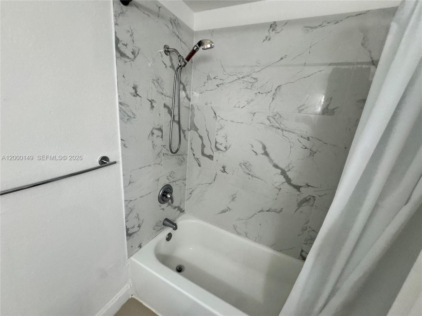 8415 Harding Ave # 9, Miami Beach FL 33141 — 9