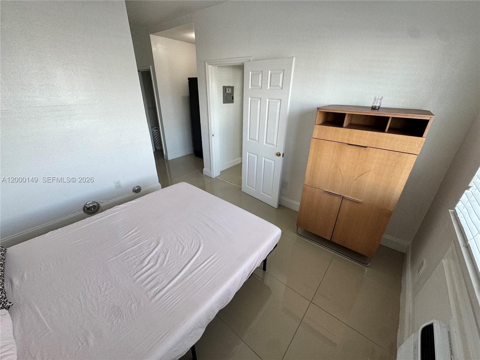 8415 Harding Ave # 9, Miami Beach FL 33141 — 14