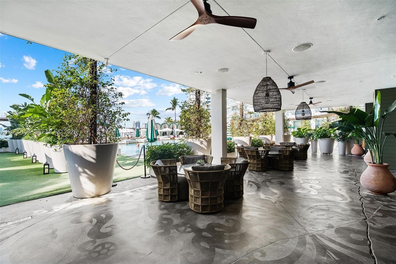 1100 West Ave # 819, Miami Beach FL 33139 — 16