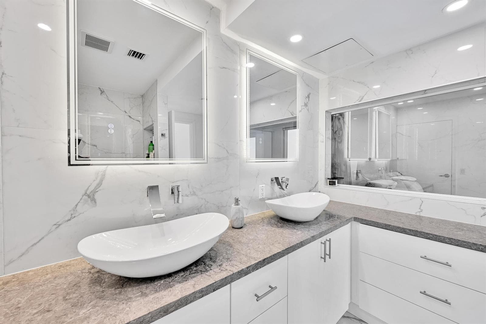 60 SW 13th Street # 4013, Miami FL 33130 — 24