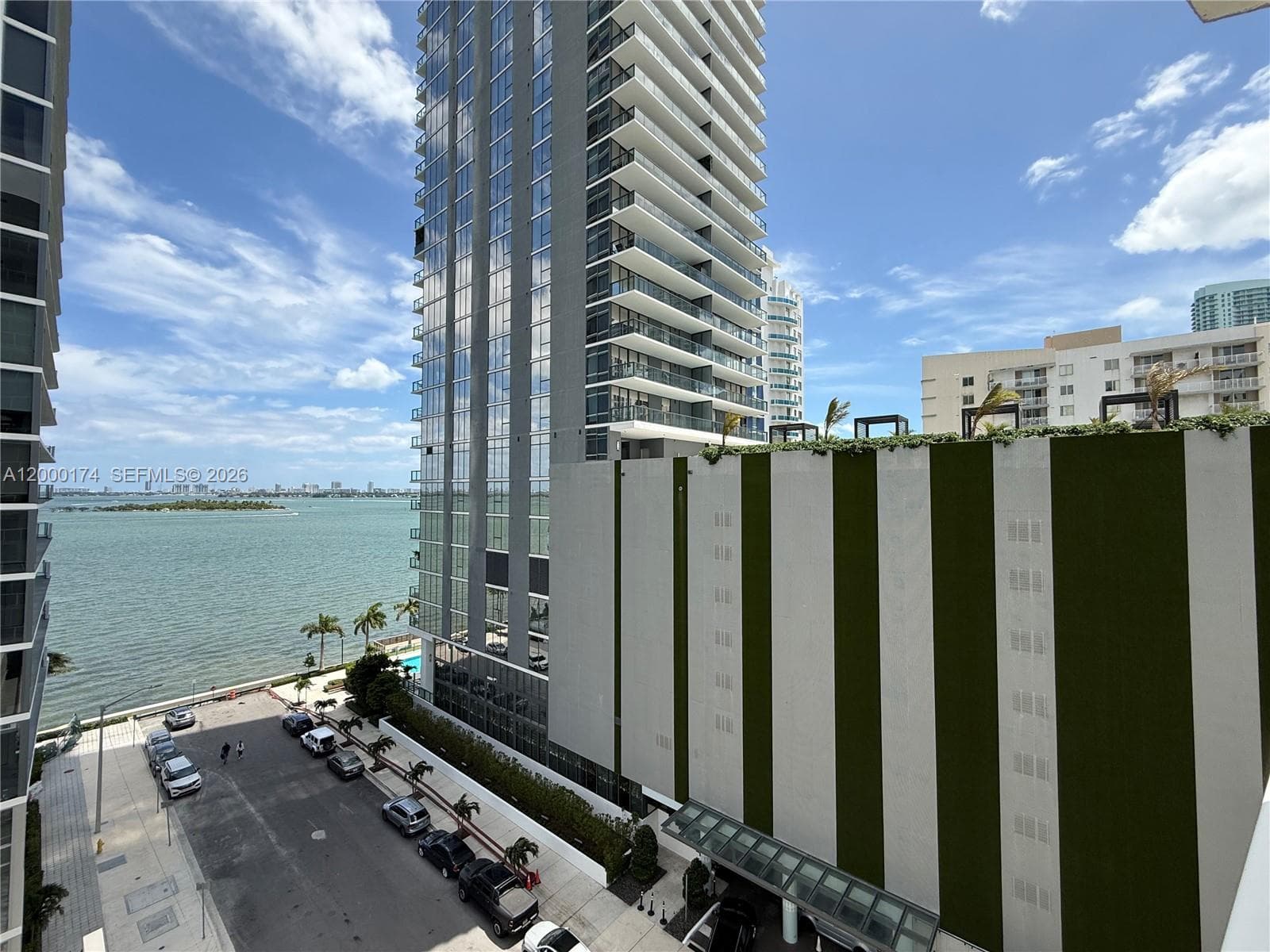 601 NE 23rd St # 903, Miami FL 33137 — 27