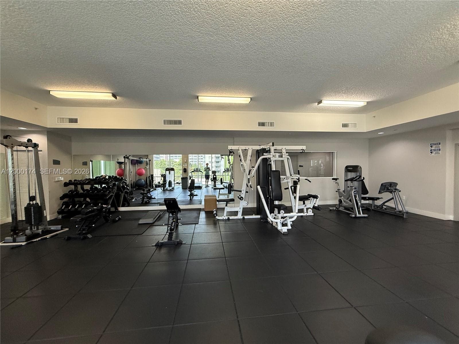 601 NE 23rd St # 903, Miami FL 33137 — 34