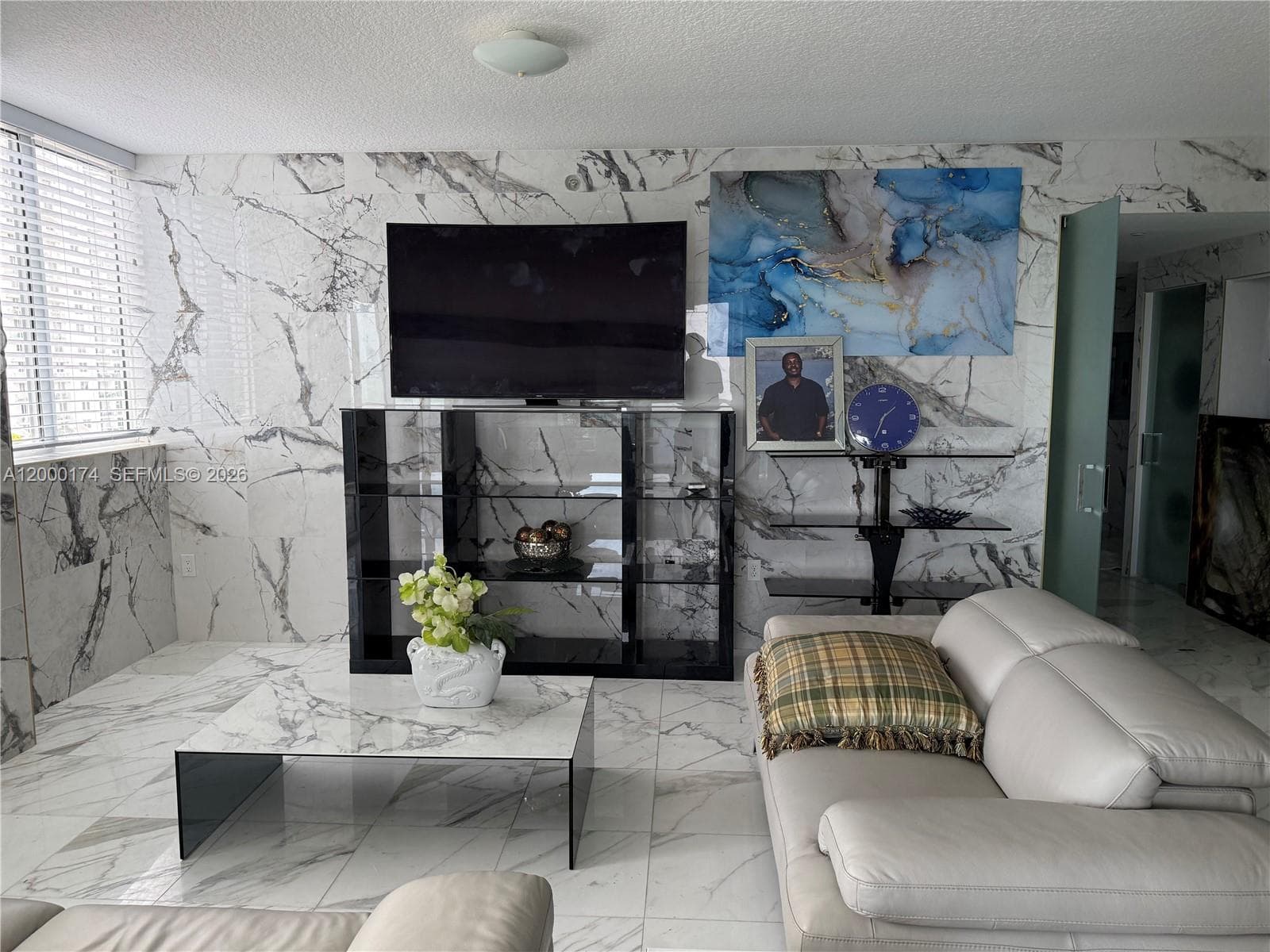 601 NE 23rd St # 903, Miami FL 33137 — 10