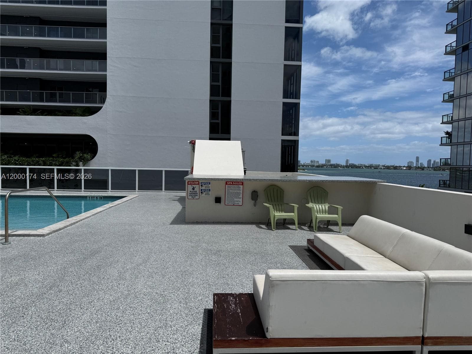 601 NE 23rd St # 903, Miami FL 33137 — 40