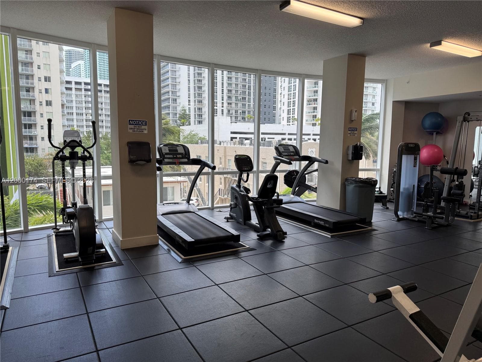601 NE 23rd St # 903, Miami FL 33137 — 31