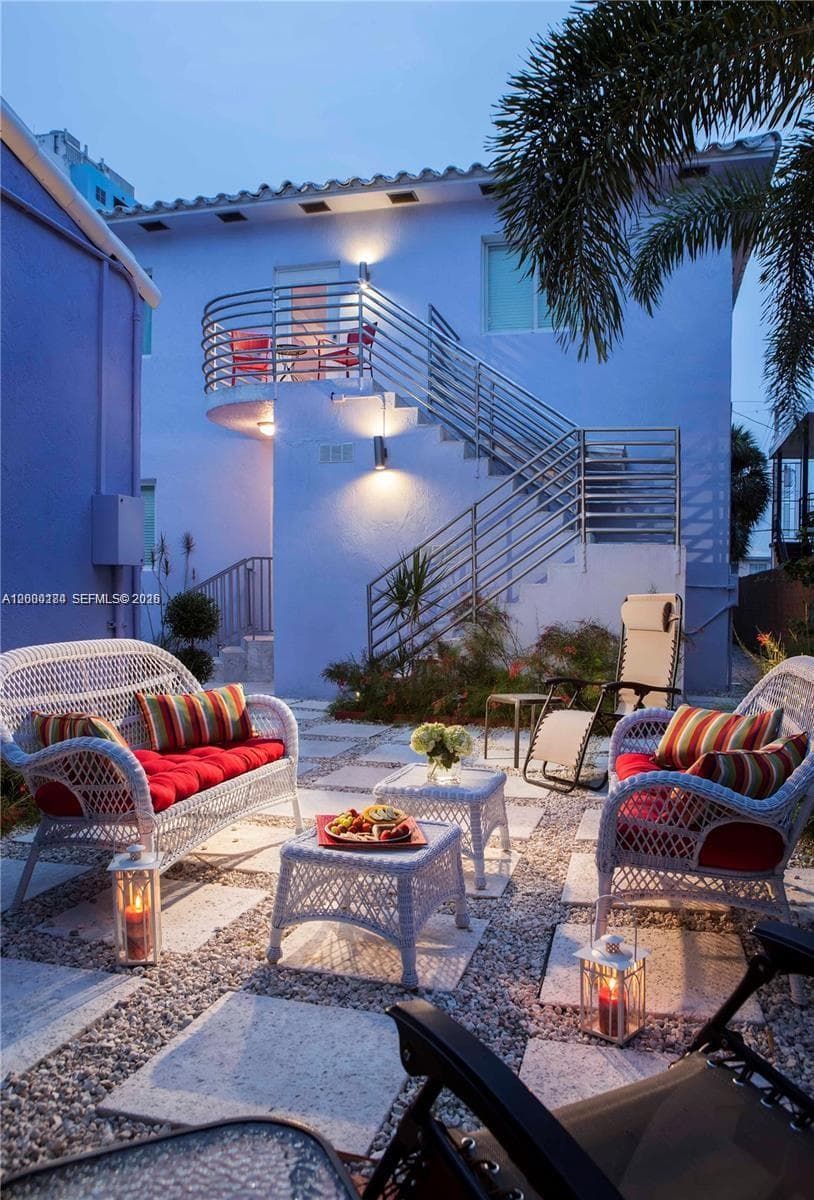 6945 Abbott Ave, Miami Beach FL 33141 — 10