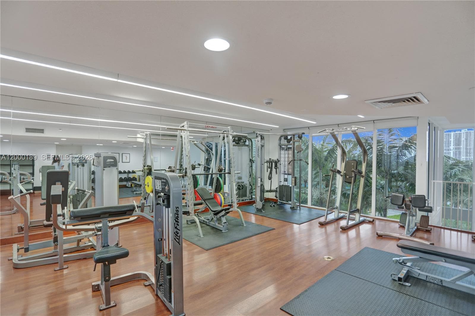 19111 Collins Ave # 2703, Sunny Isles Beach FL 33160 — 41