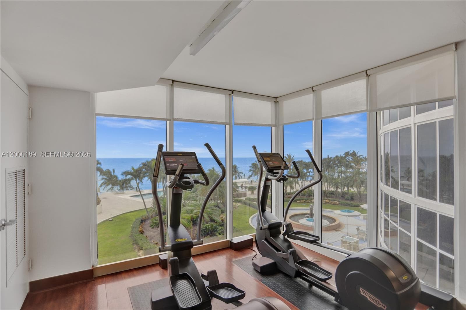 19111 Collins Ave # 2703, Sunny Isles Beach FL 33160 — 39