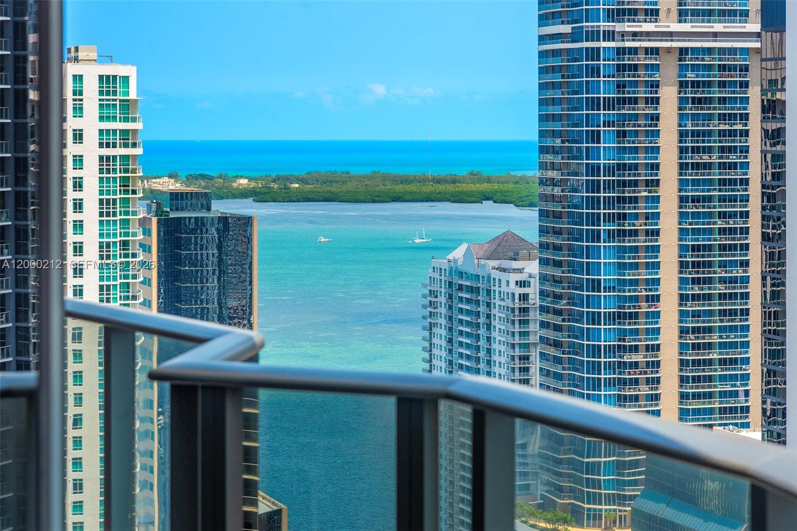 45 SW 9th St # 4006, Miami FL 33130 — 24