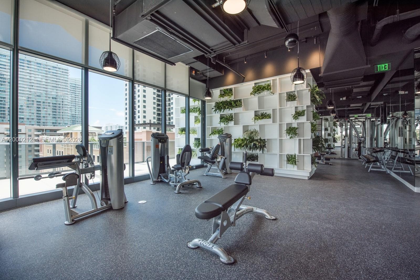45 SW 9th St # 4006, Miami FL 33130 — 45