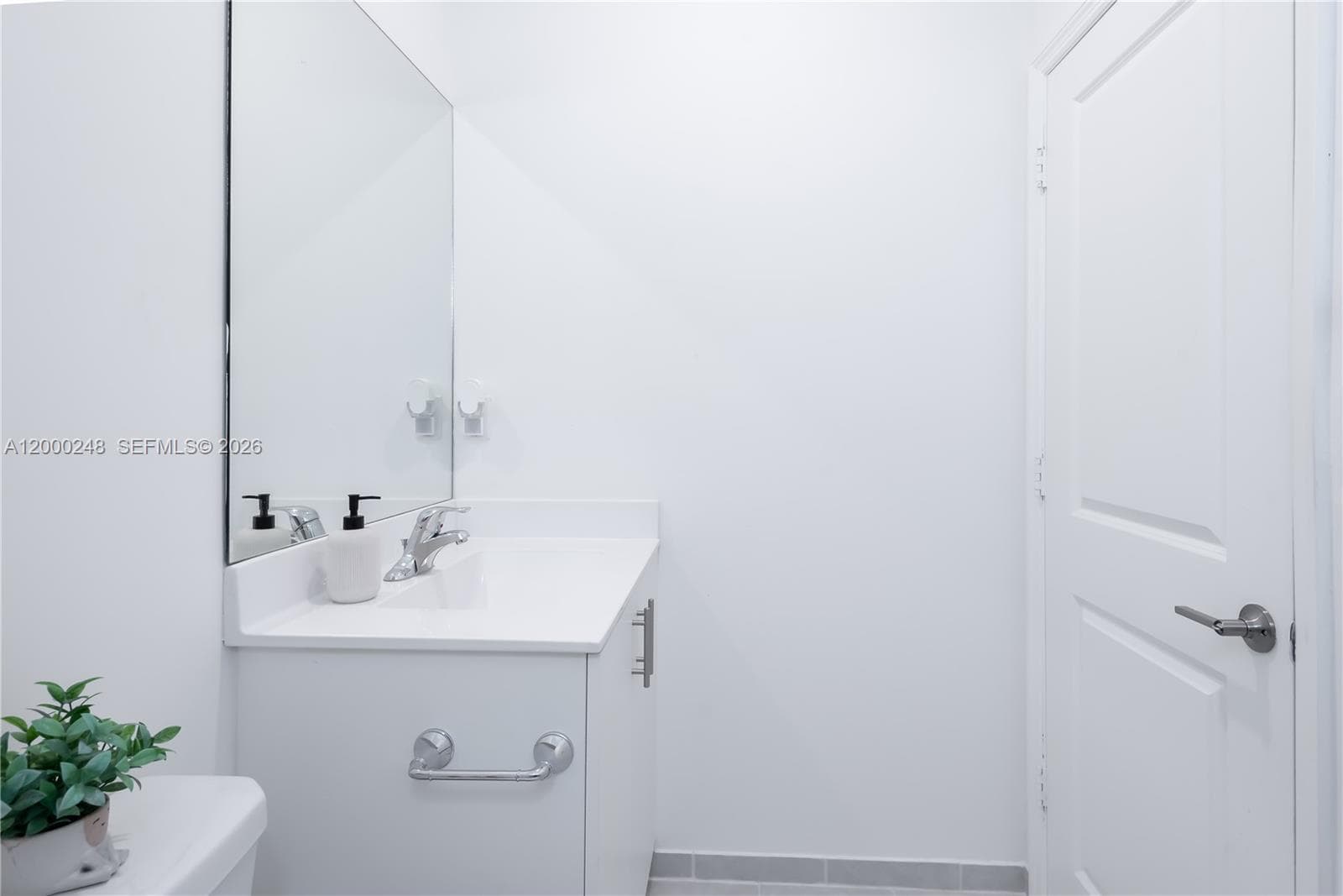 23129 SW 99th Ave, Cutler Bay FL 33190 — 22