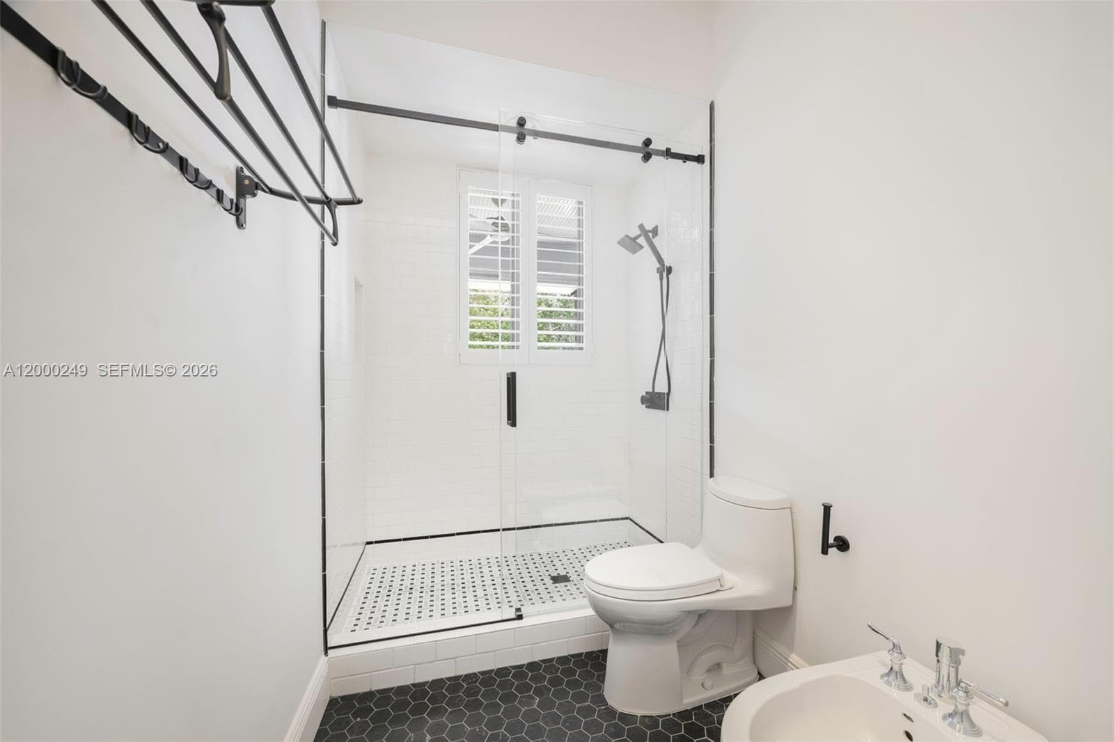 475 Amalfi Ave, Coral Gables FL 33146 — 30