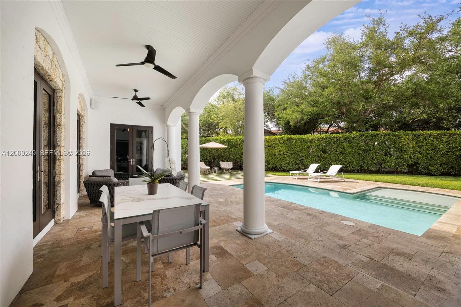 475 Amalfi Ave, Coral Gables FL 33146 — 33