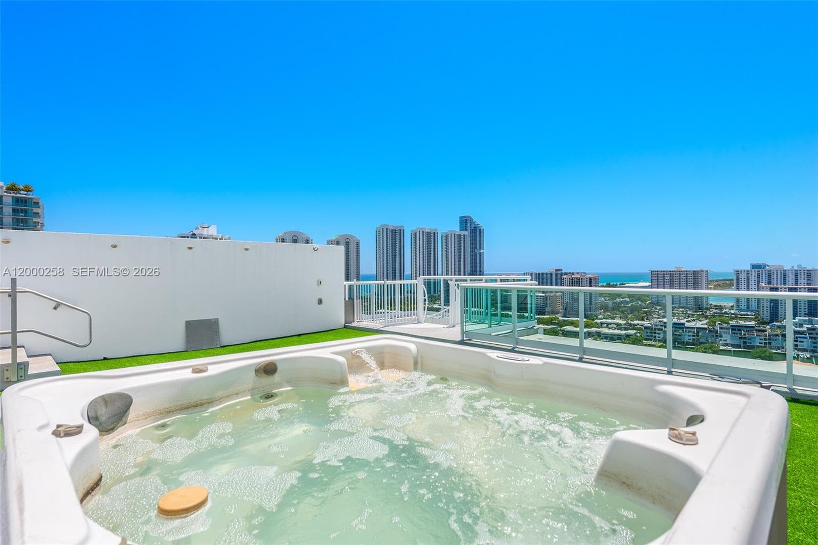 400 Sunny Isles Condo East, Sunny Isles Beach, FL — 21