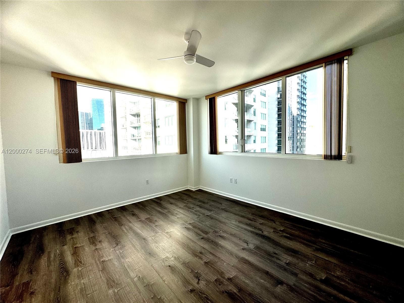 244 Biscayne Blvd # 1709, Miami FL 33132 — 12