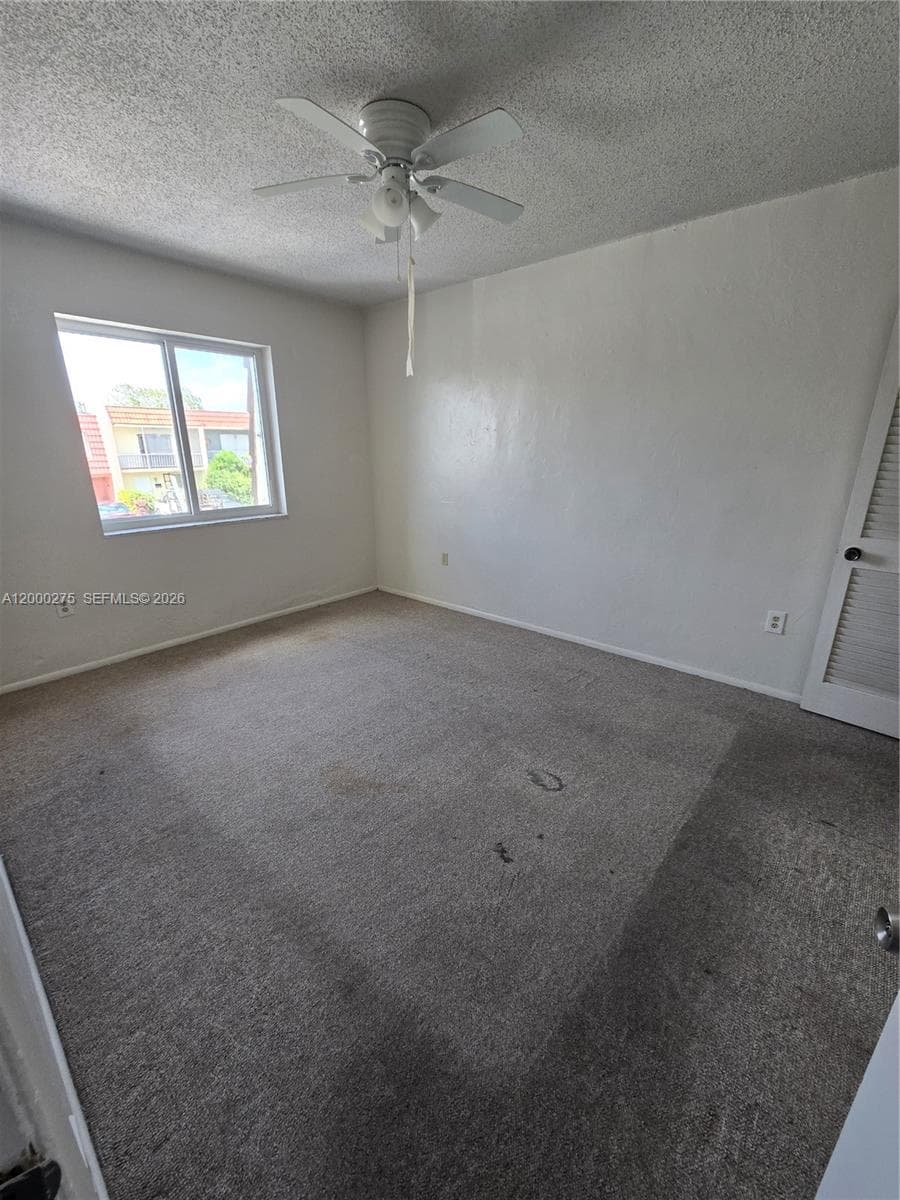 932 W 80th Pl, Hialeah FL 33014 — 11