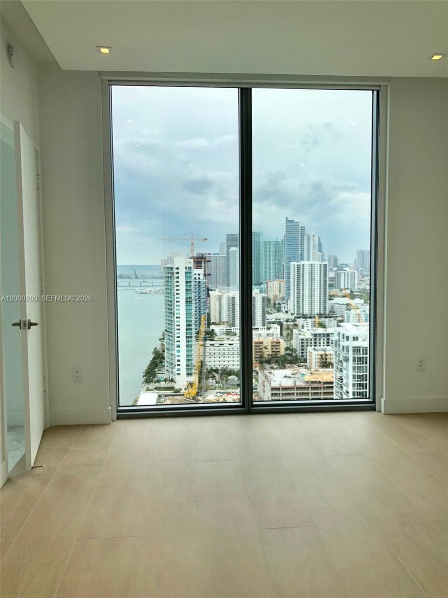 2900 NE 7 AVE # 2907, Miami FL 33137 — 18