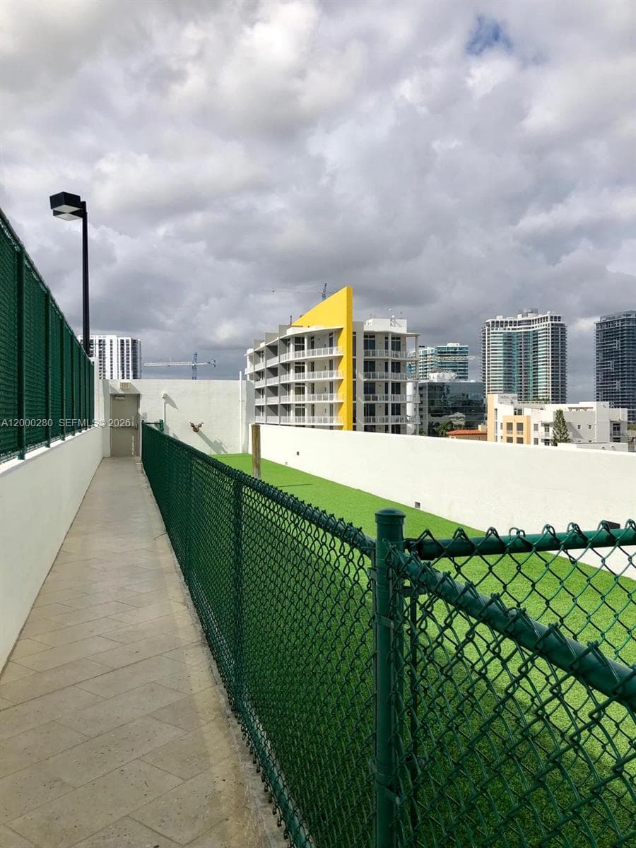 2900 NE 7 AVE # 2907, Miami FL 33137 — 51