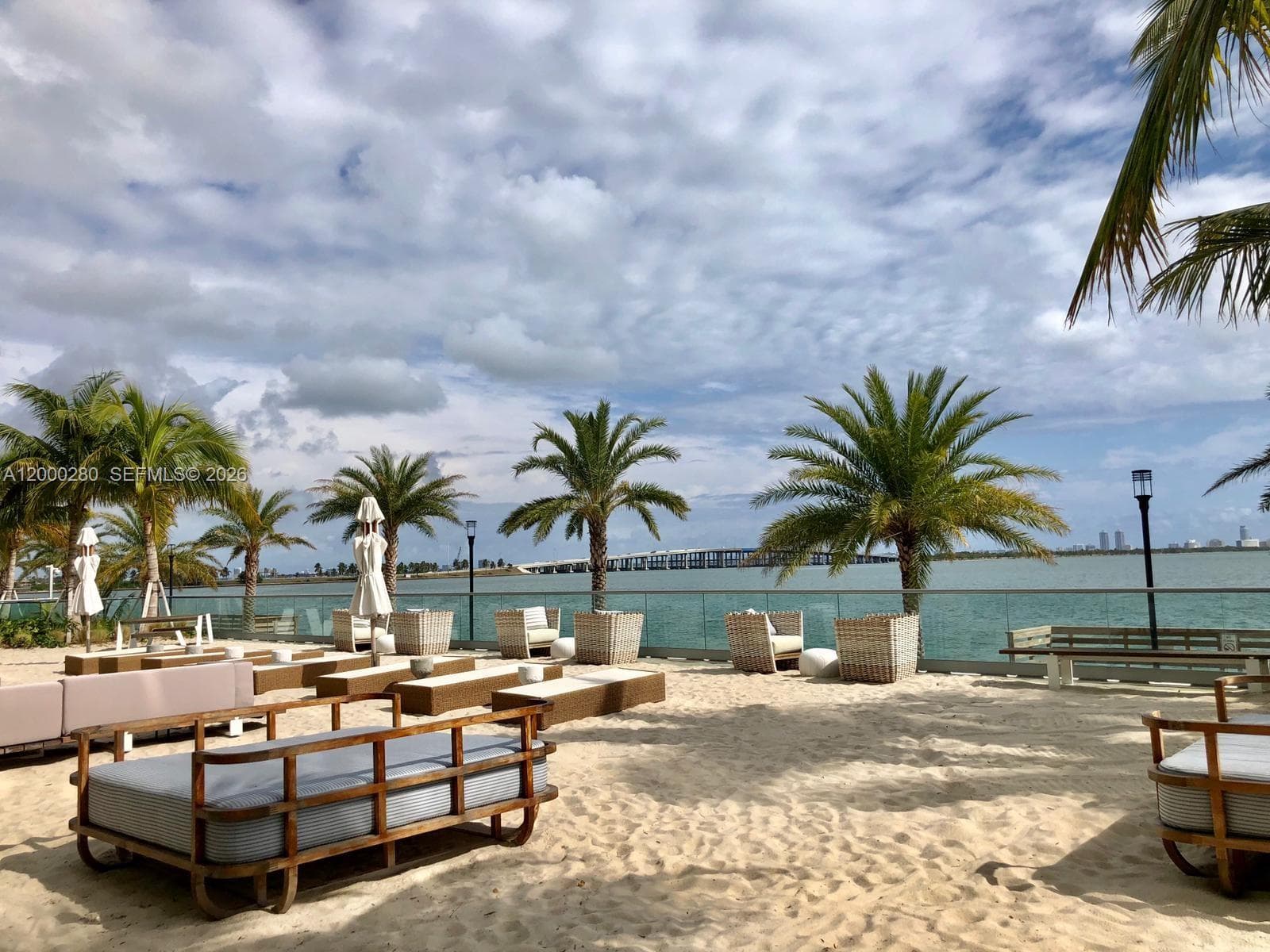 2900 NE 7 AVE # 2907, Miami FL 33137 — 48