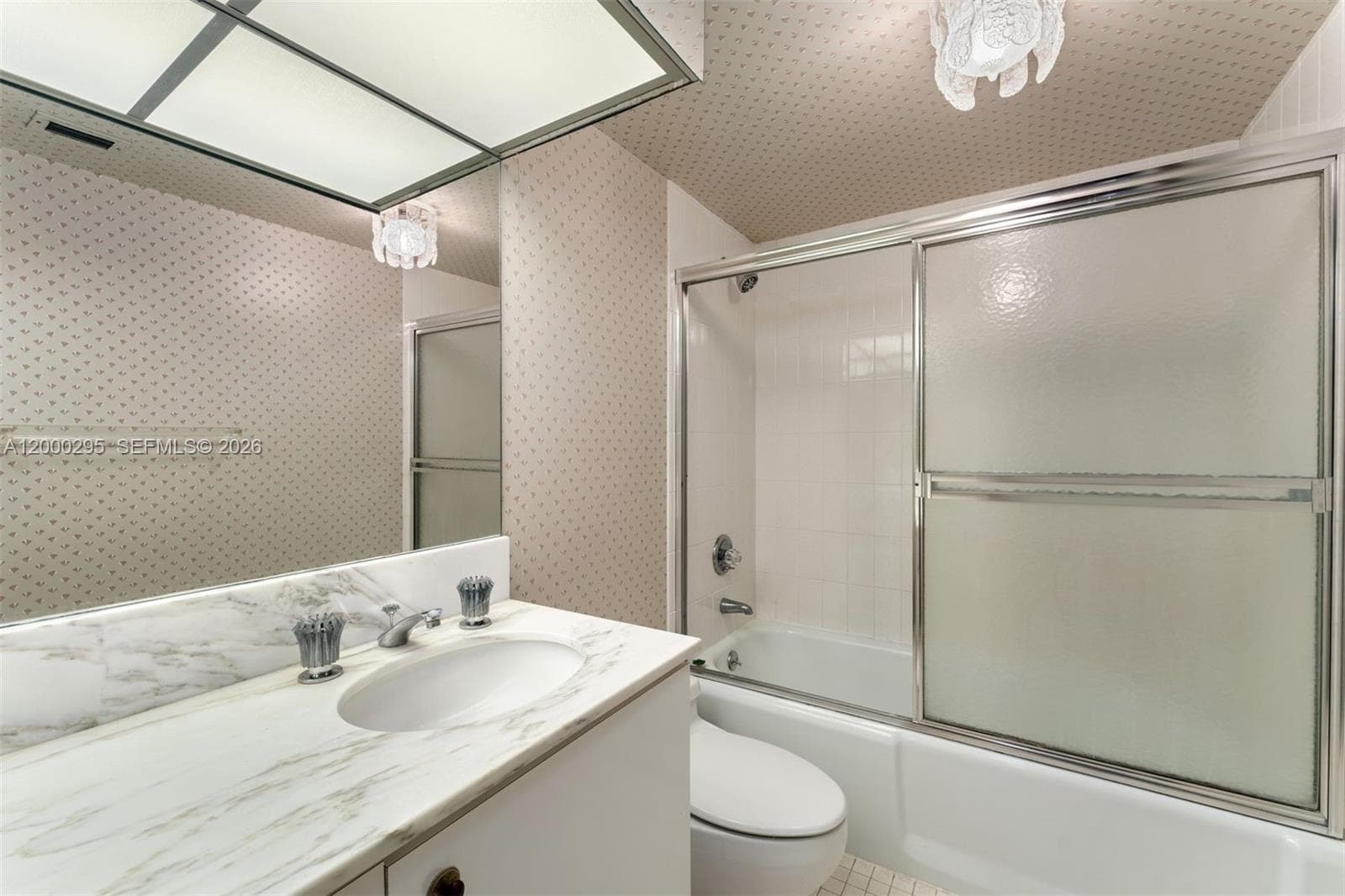 5500 Collins Ave # 304, Miami Beach FL 33140 — 22