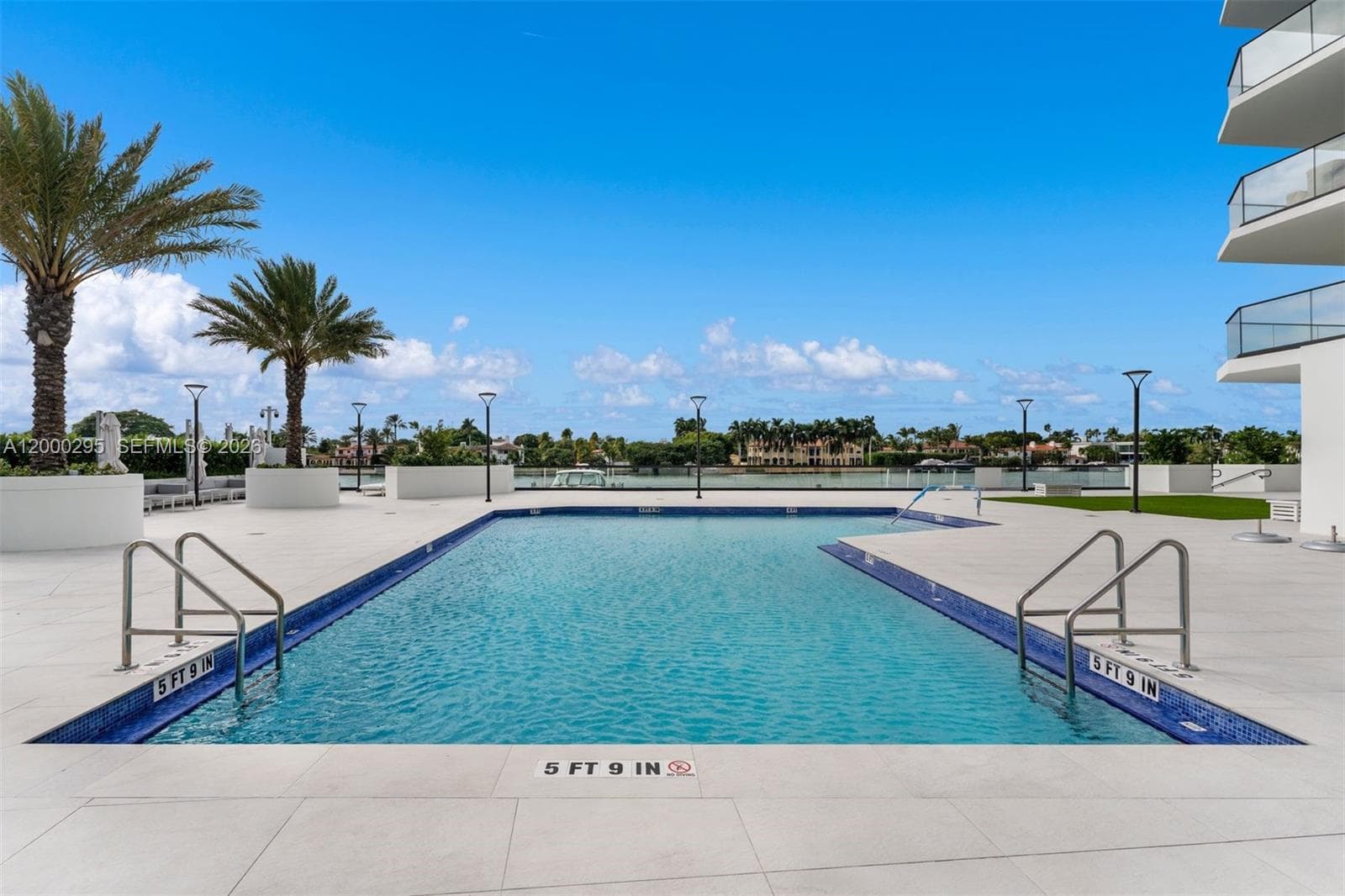 5500 Collins Ave # 304, Miami Beach FL 33140 — 30