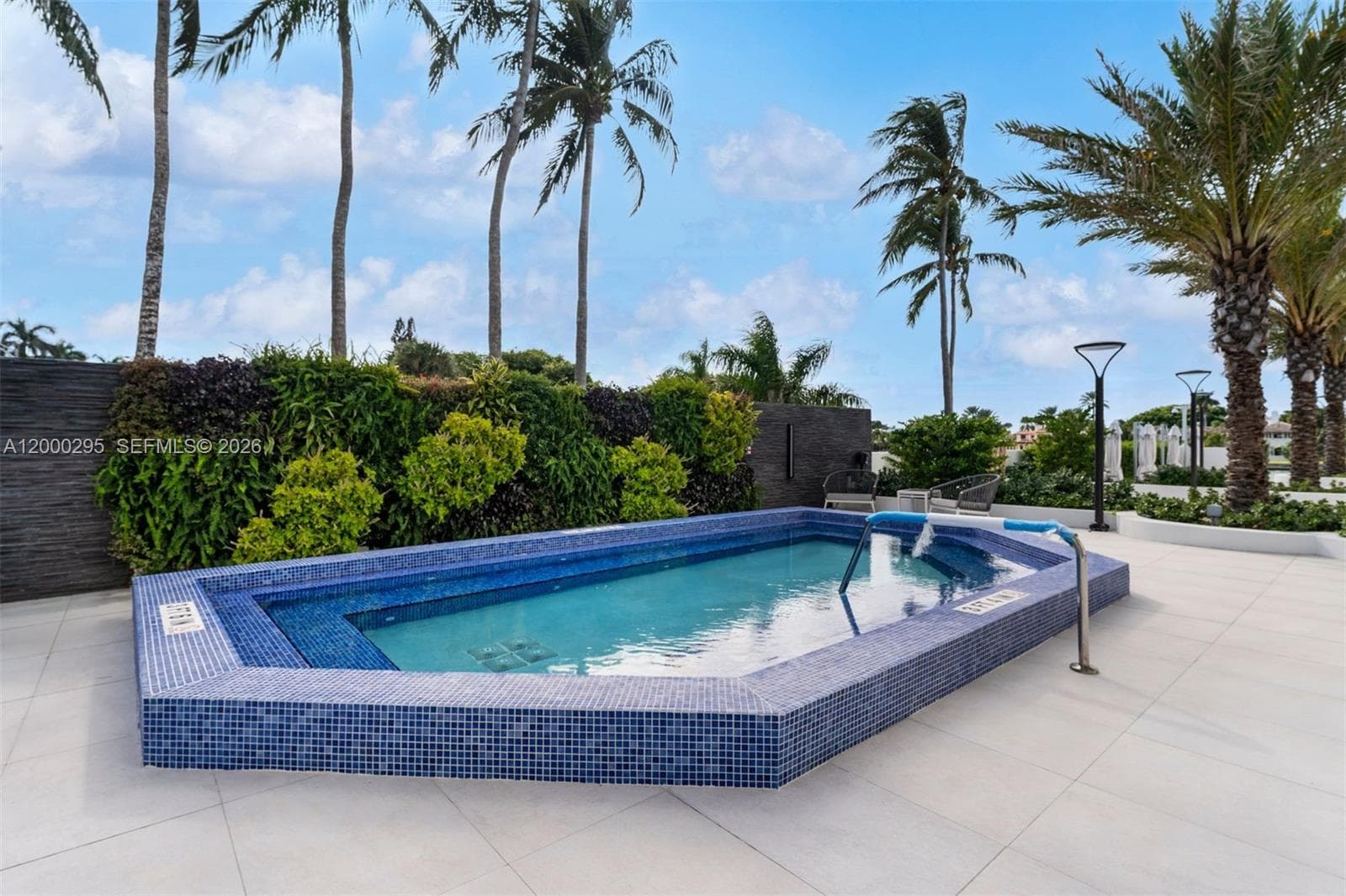 5500 Collins Ave # 304, Miami Beach FL 33140 — 31