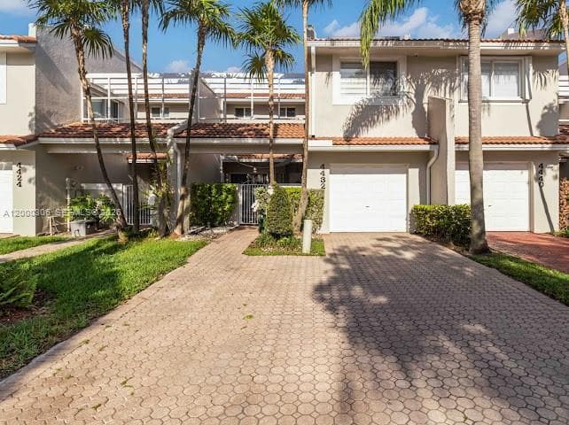 4432 NW 98th Ave, Doral FL 33178 — 1