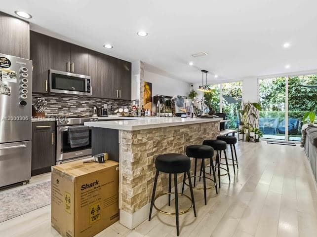 4432 NW 98th Ave, Doral FL 33178 — 9