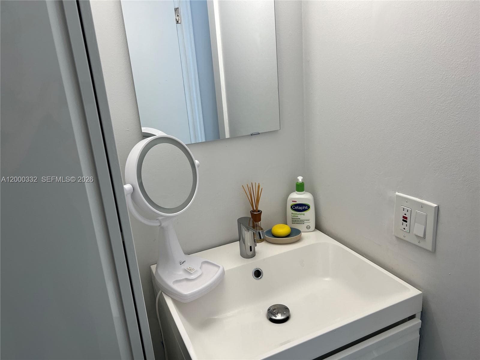6545 Indian Creek Dr # 506, Miami Beach FL 33141 — 8