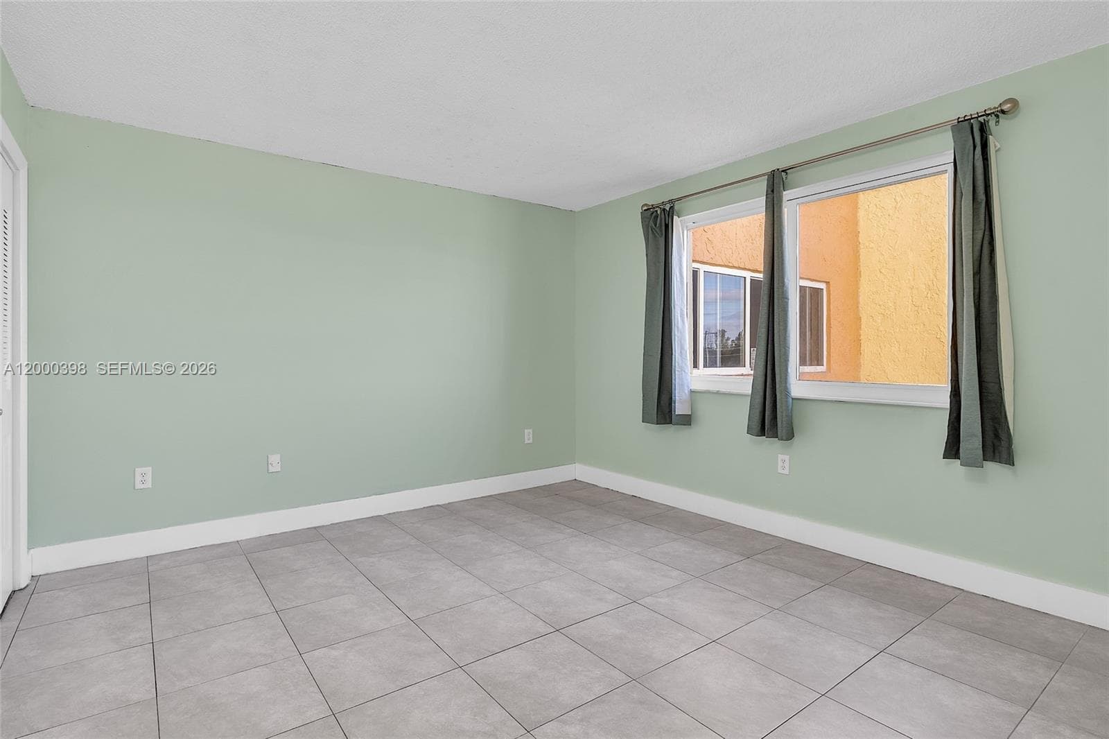 7010 NW 186th St # 410, Hialeah FL 33015 — 4