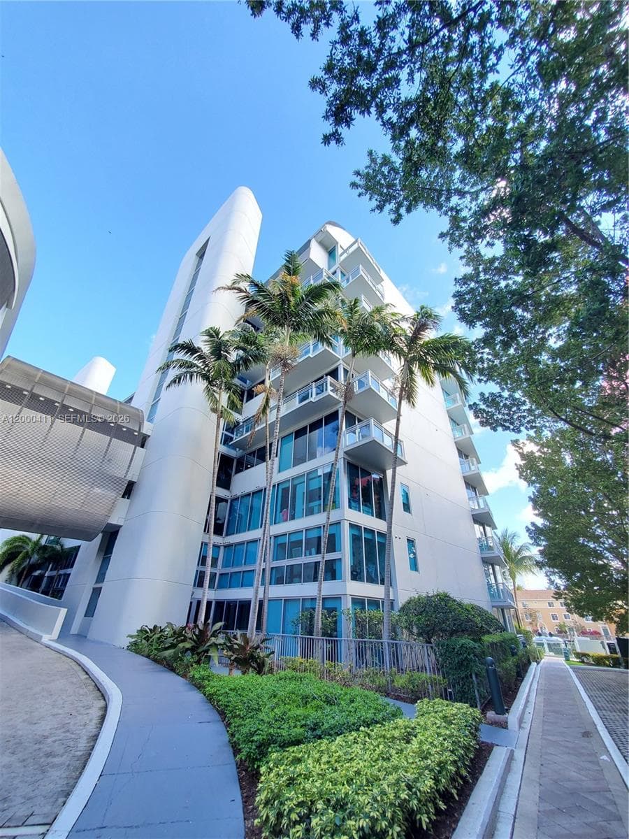 Artech Residences At Aven, Aventura, FL — 34