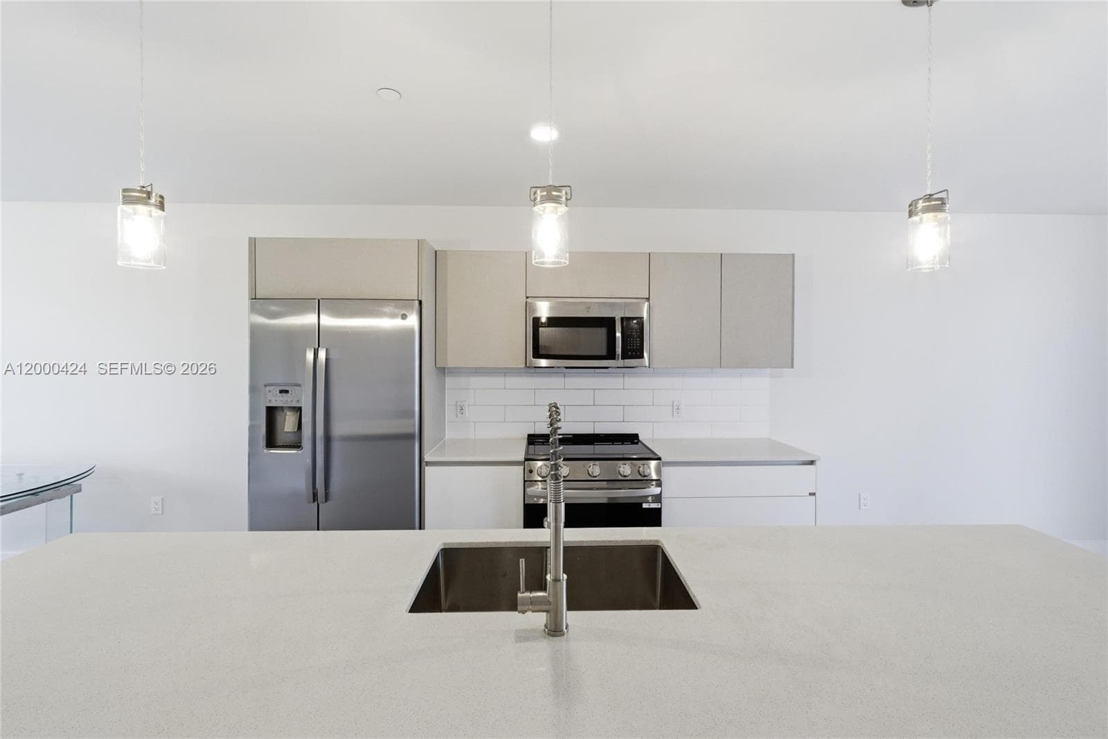 2505 NE 193rd St # 4215, Miami FL 33180 — 8