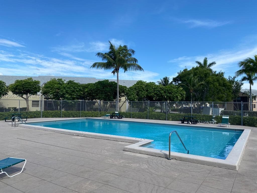 1149 Independence Trl # 1149H, Homestead FL 33034 — 25